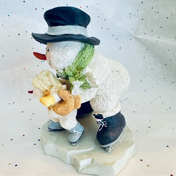 NFS Russ Berrie Snowman and Child Figurine - Hand painted Collectibles - Picture 4 of 9